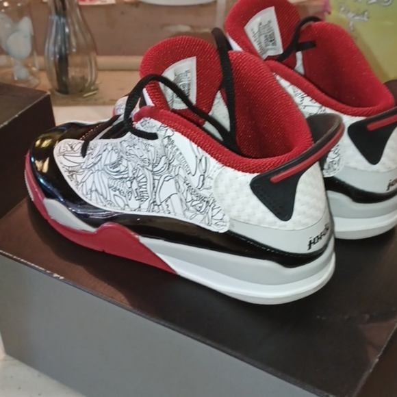 Retro Jordans - Picture 4 of 8